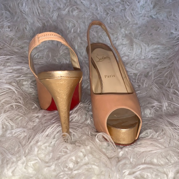 Christian Louboutin Heels 39.5 - Picture 4 of 9